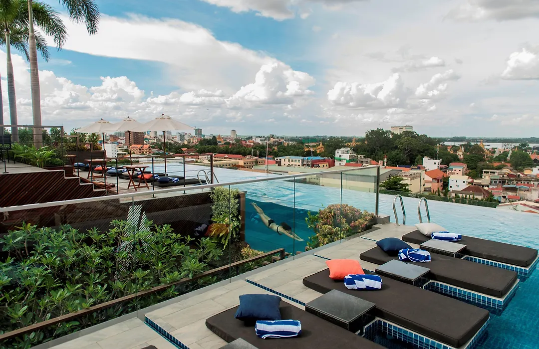 Aquarius Hotel And Urban Resort-1